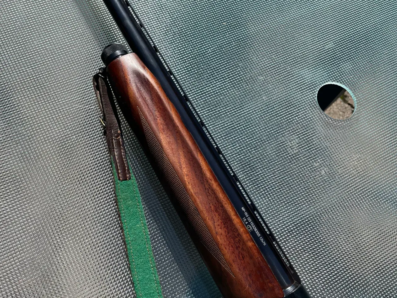 Billede 1 - Halvautomatisk jagtgevær