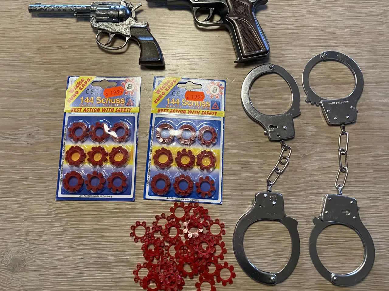 Billede 1 - Legetøjs pistol