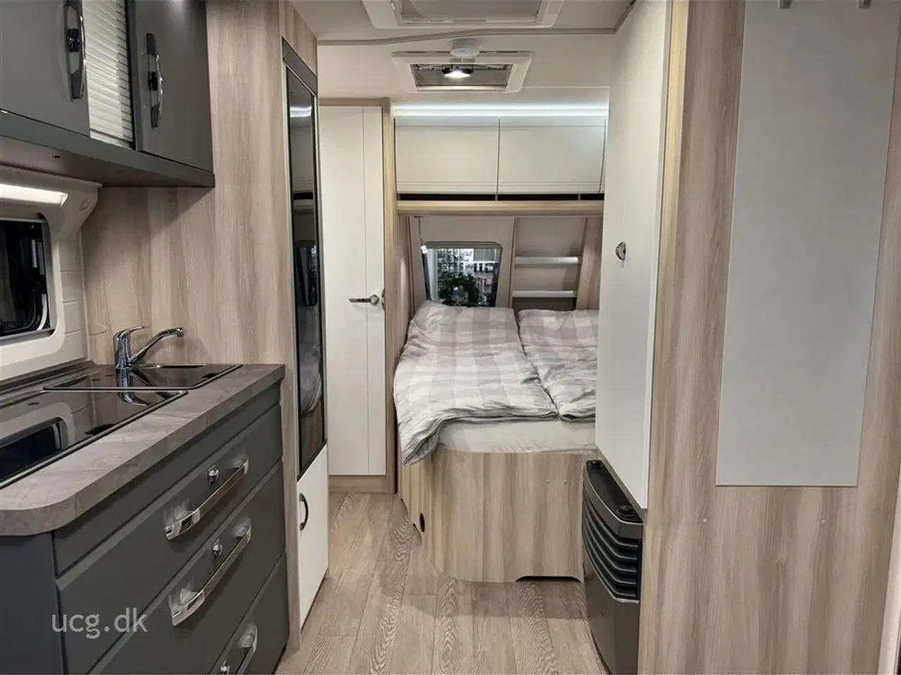 Billede 9 - 2025 - Hobby De Luxe 460 UFe Prisen er inkl. klargøring, gastest, fugttest, syn og nummerplade.