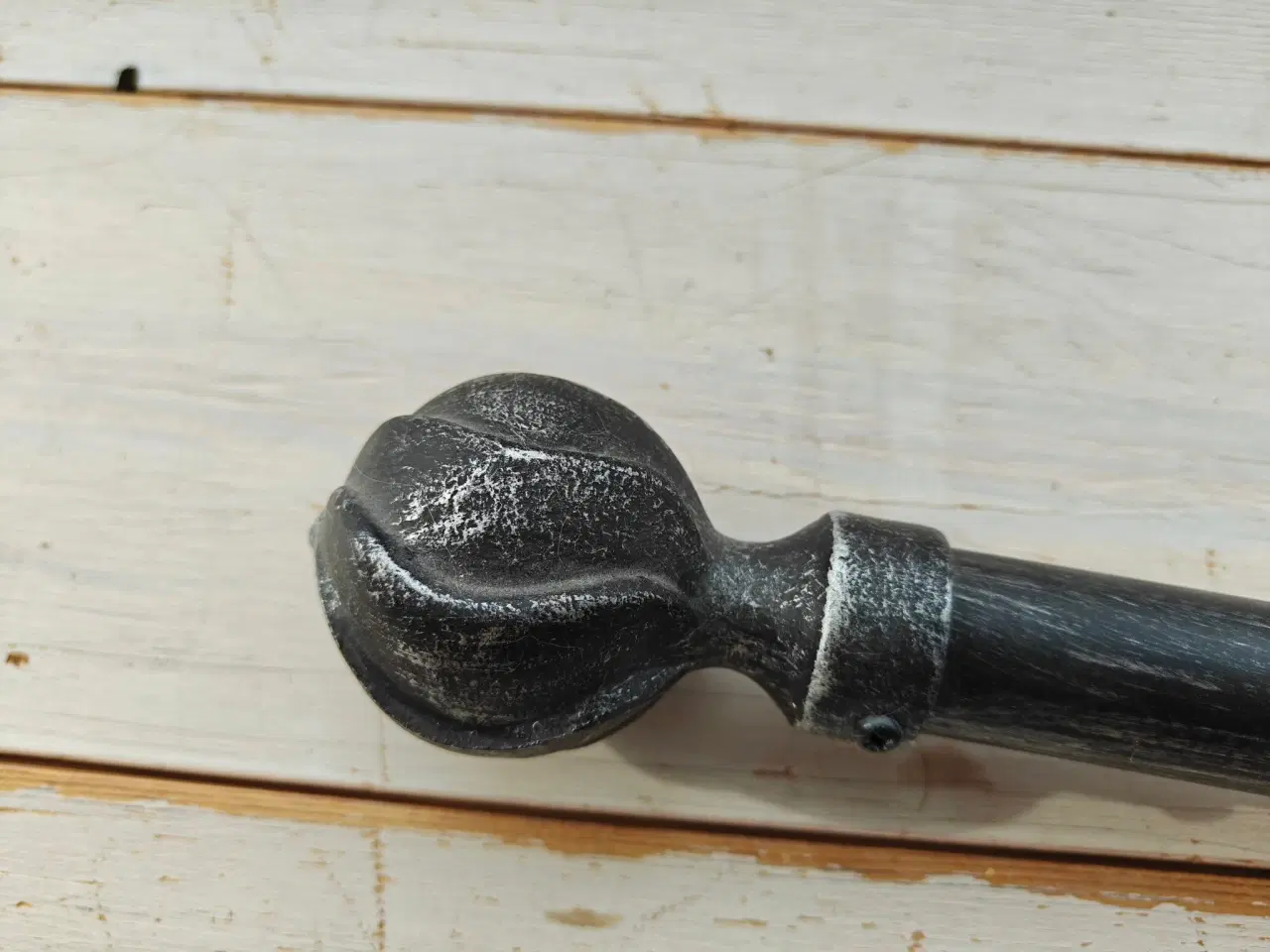 Billede 4 - Gardinstang med patina-look