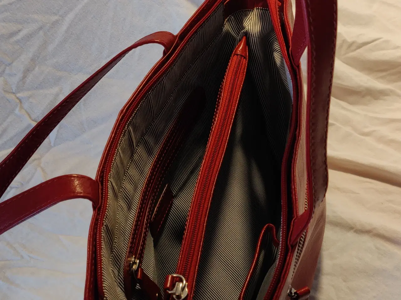 Billede 3 - Rød shopper taske