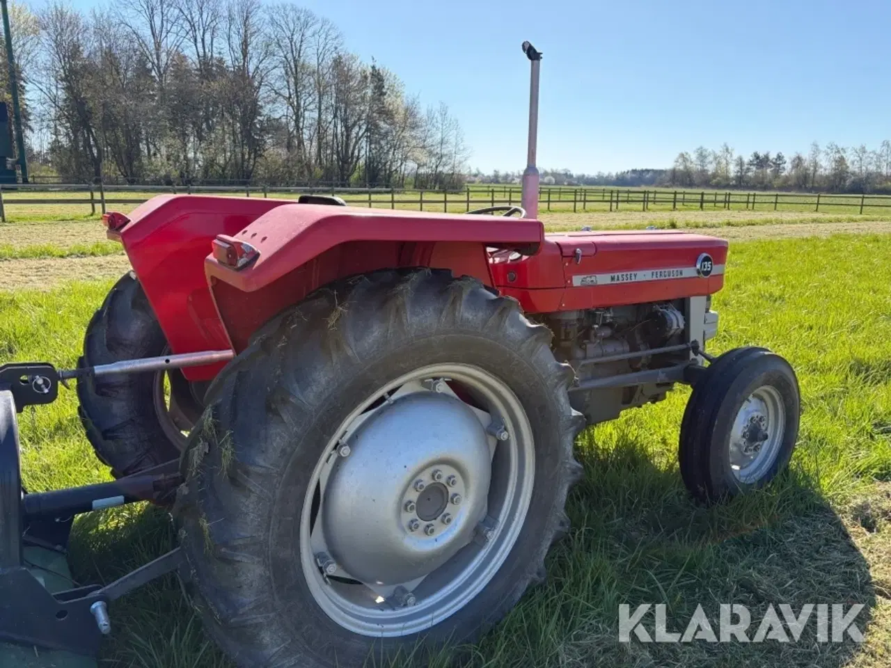 Billede 3 - Traktor Massey Ferguses 135