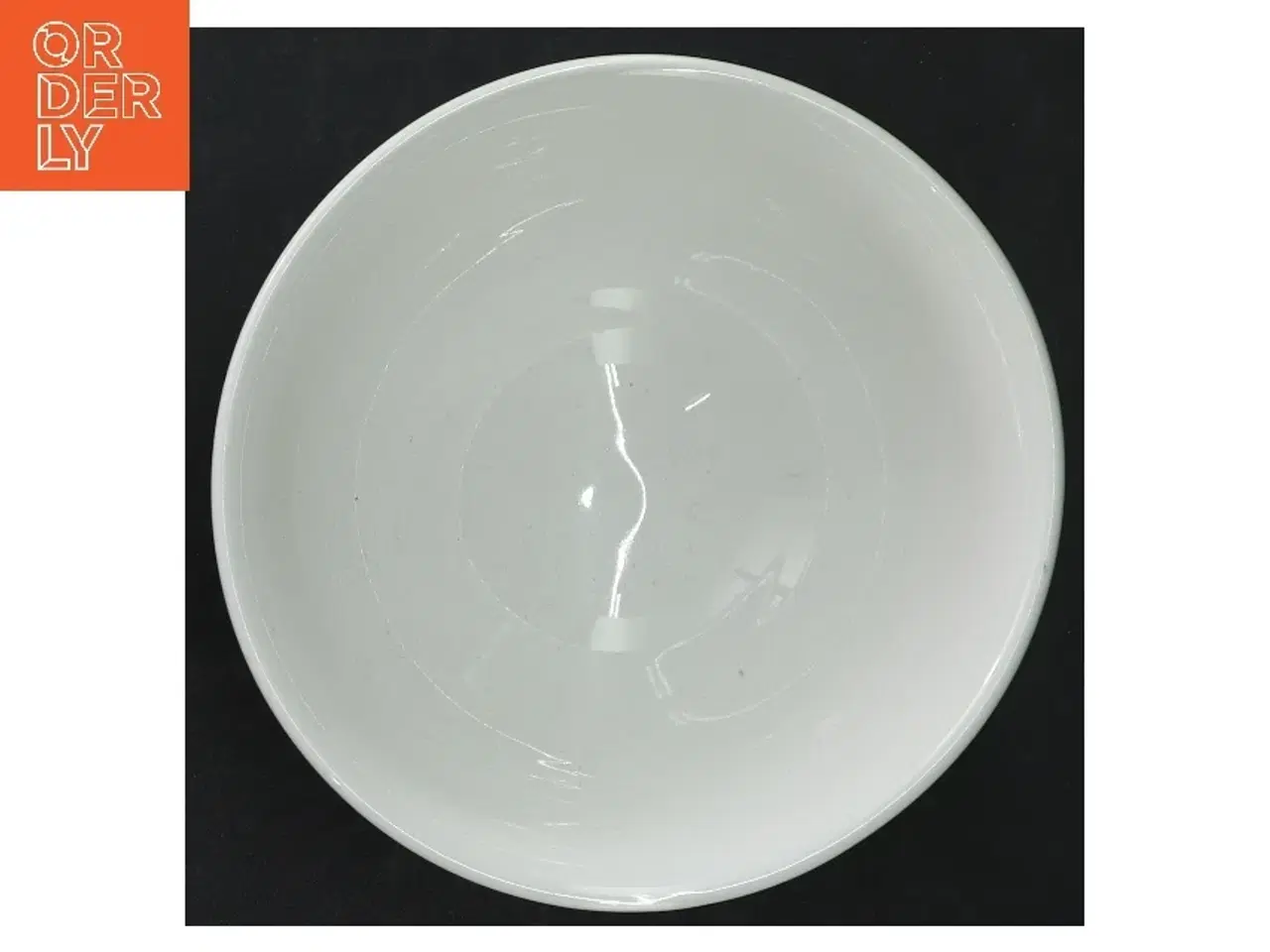 Billede 3 - Hvid porcelænsskål med jordbærmotiv (str. 14,5 cm)