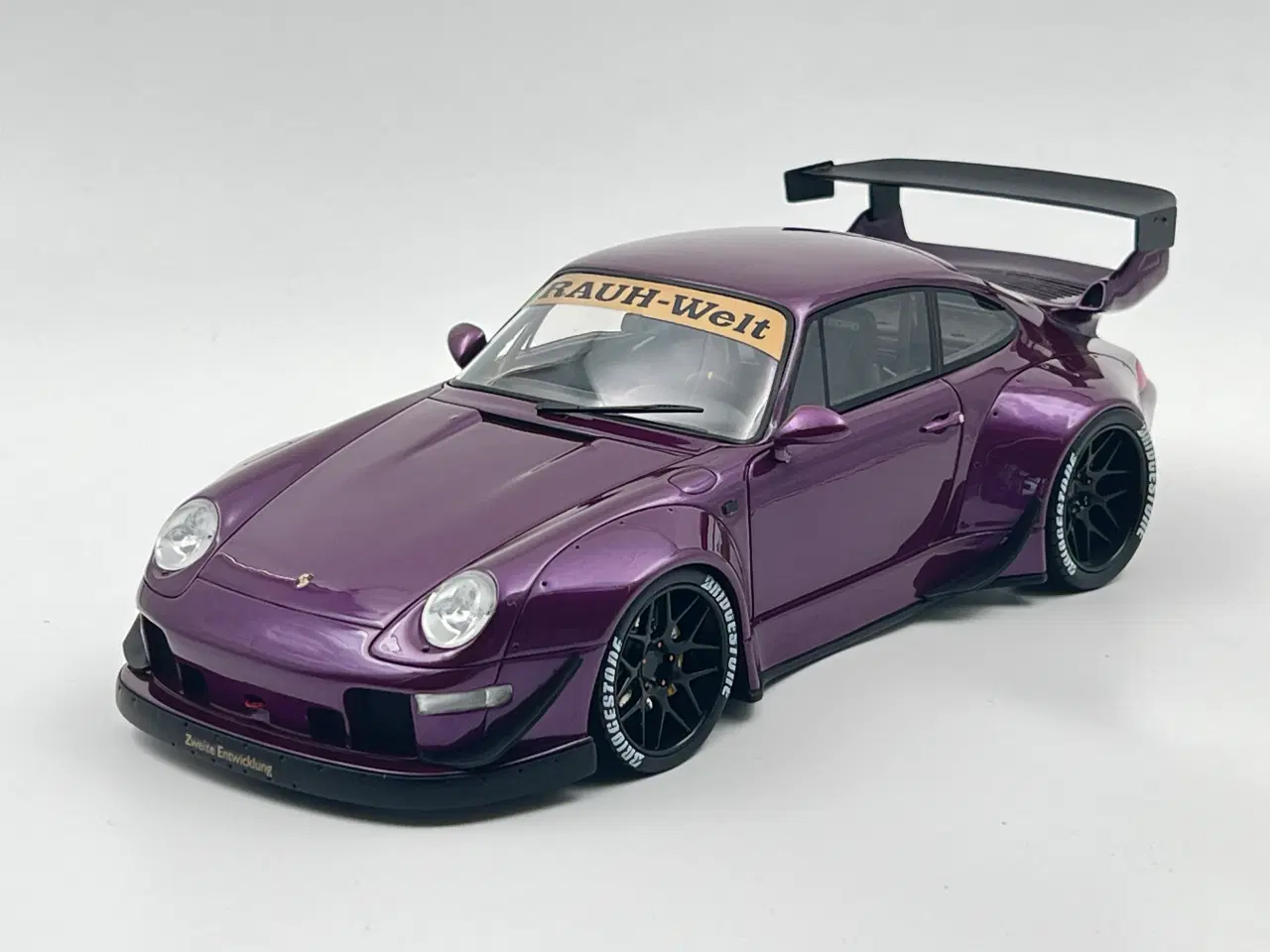 Billede 2 - 1994 Porsche 911 RWB Rauh Welt Edition 1:18