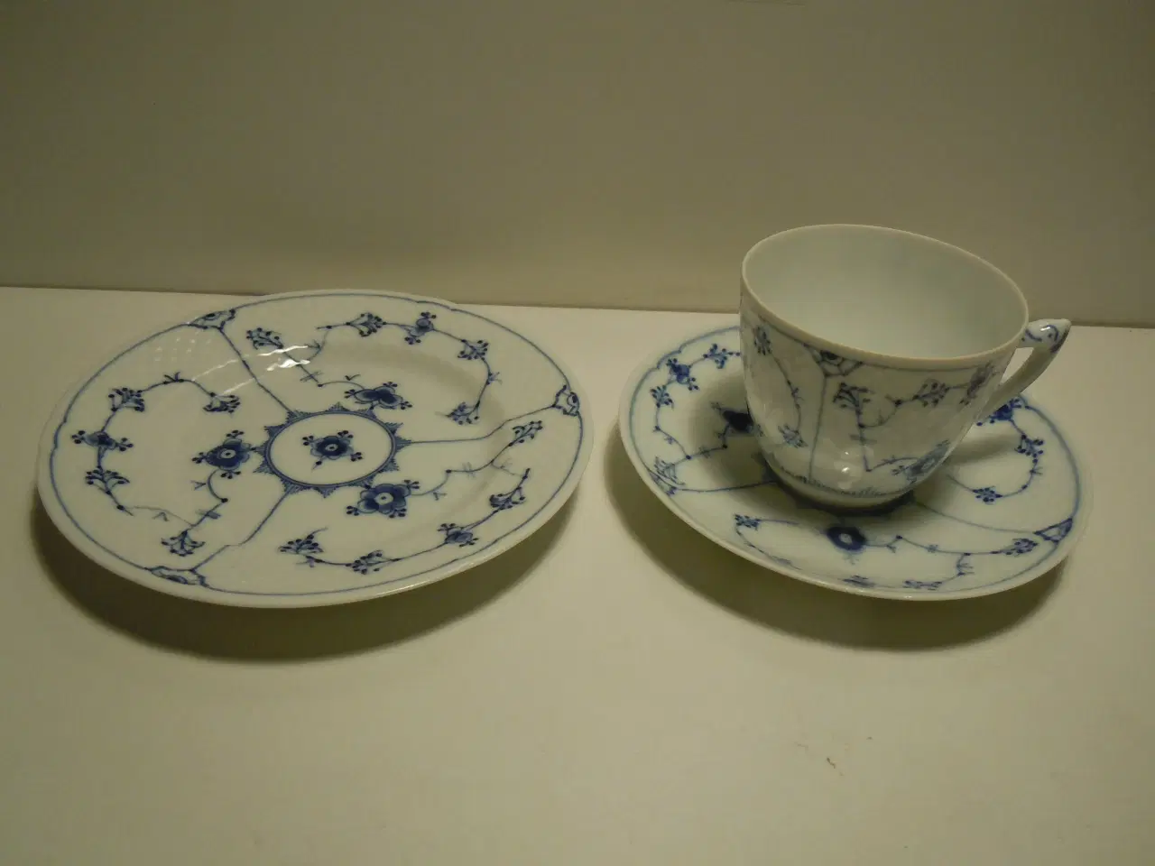 Billede 5 - OPHØR 20% på viste B&G Musselmalet dele. Pris fra