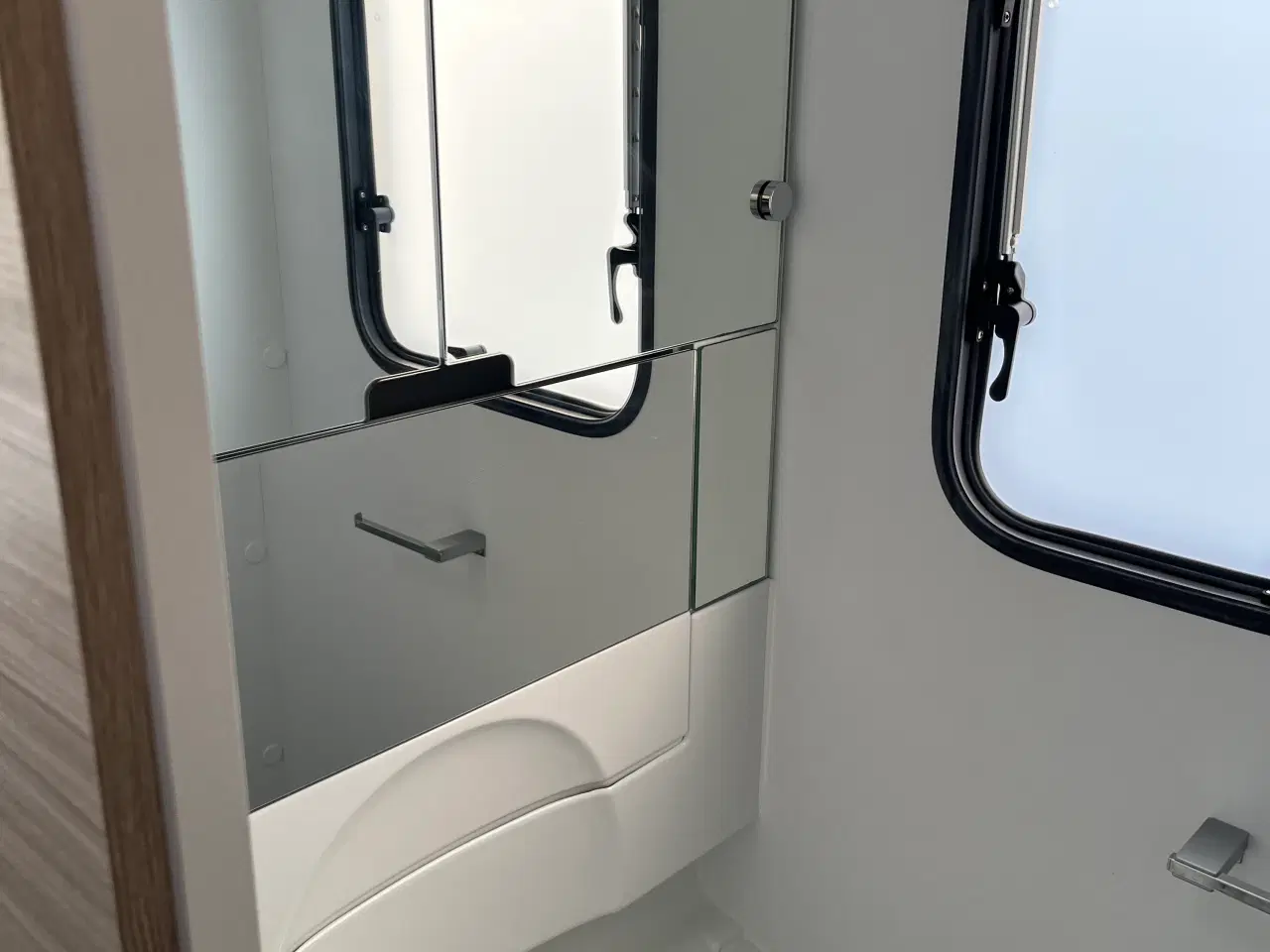 Billede 13 - Adria altea 552 pk fra 2021