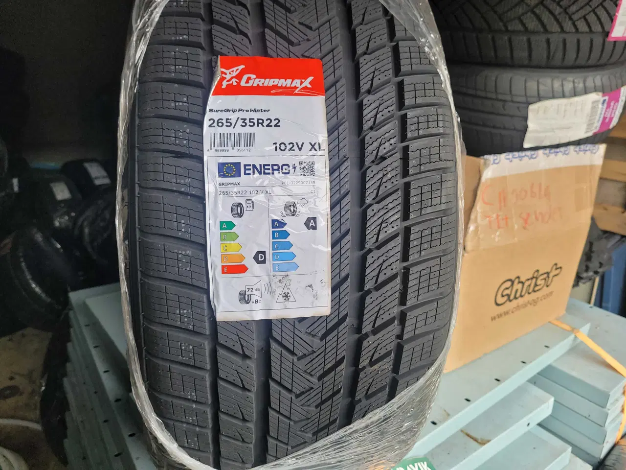 Billede 3 - 265 / 35 R 22