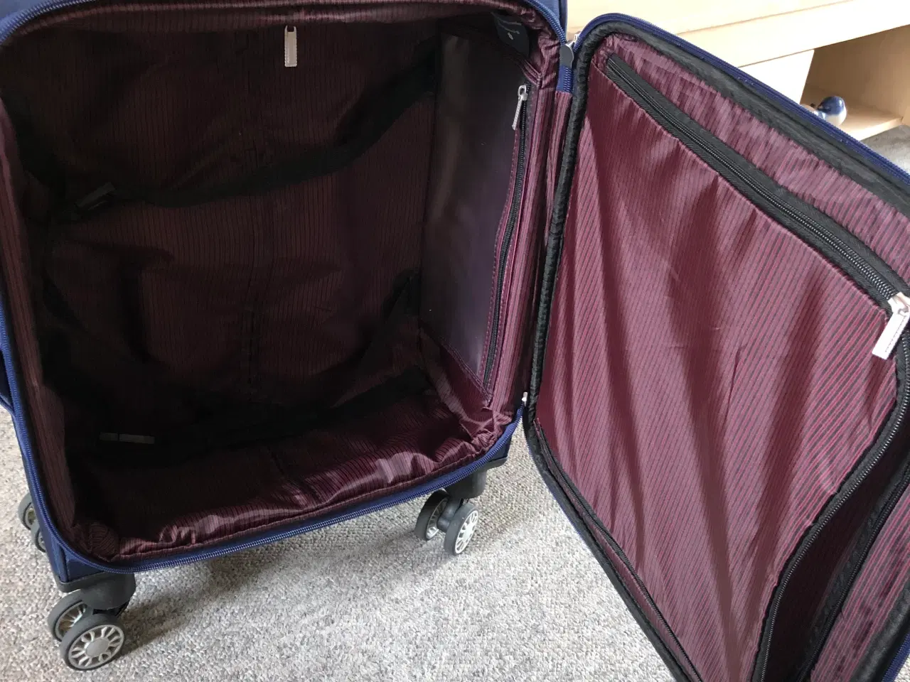 Billede 2 - kuffert  trolley nylon 55 cm spinner