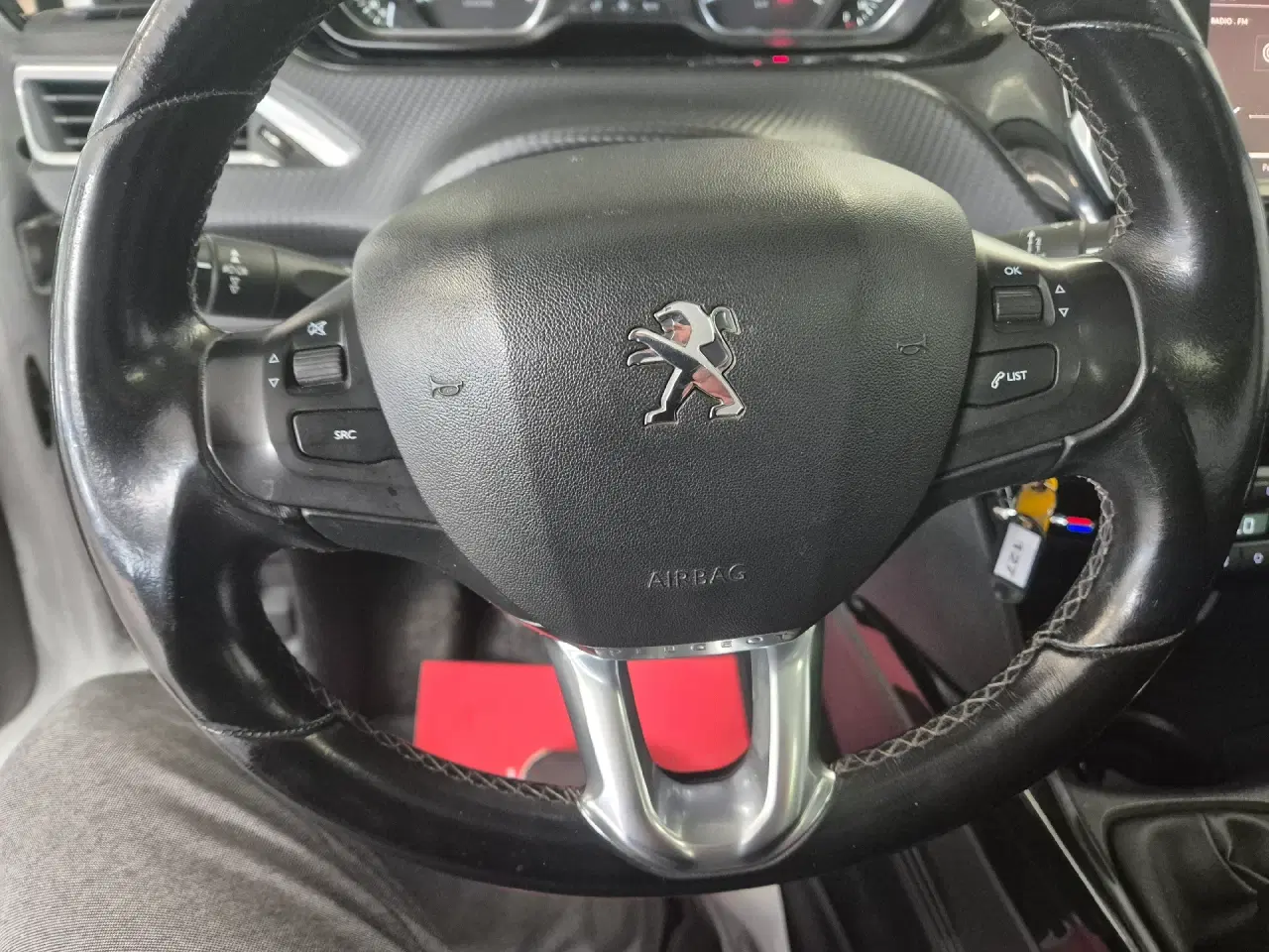 Billede 10 - Peugeot 2008 1,6 BlueHDi Desire Sky 100HK