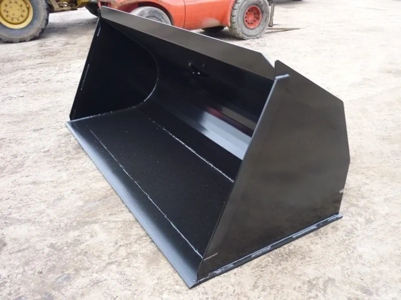 Billede 1 - - - - KS Entreprenørskovl