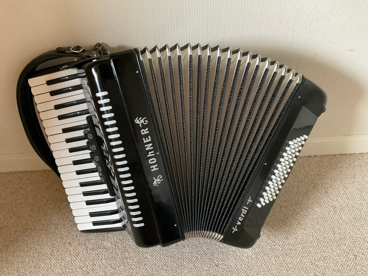 Billede 1 - HOHNER Verdi tangentharmonika