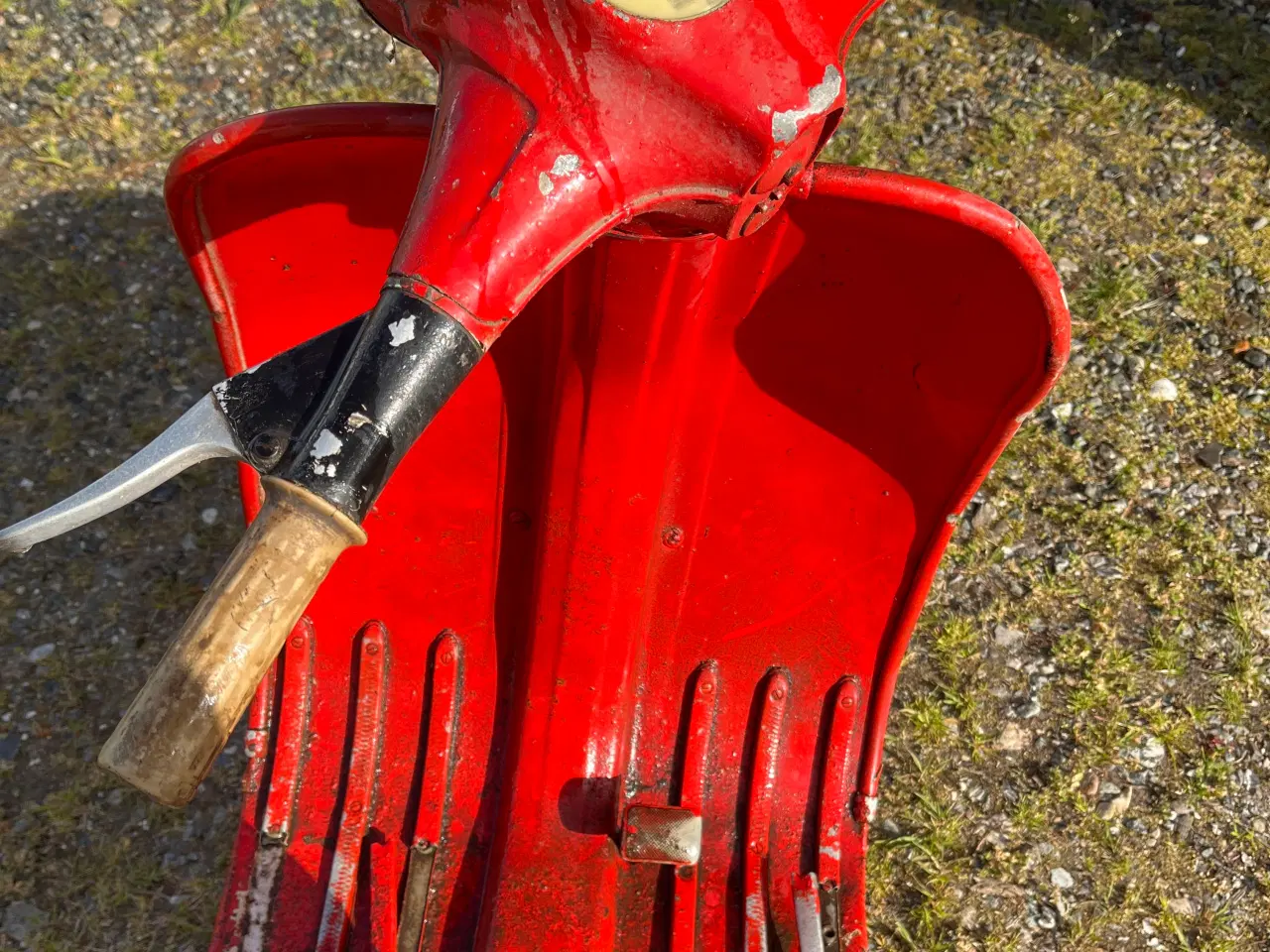 Billede 3 - Rød Lambretta scouter 