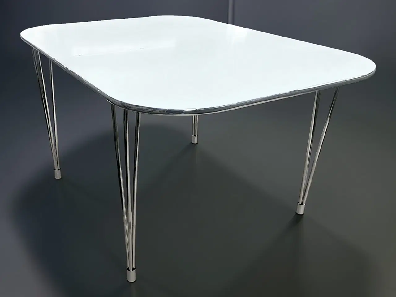 Billede 3 - Ubrugt spisebord 140 cm – lagerfund