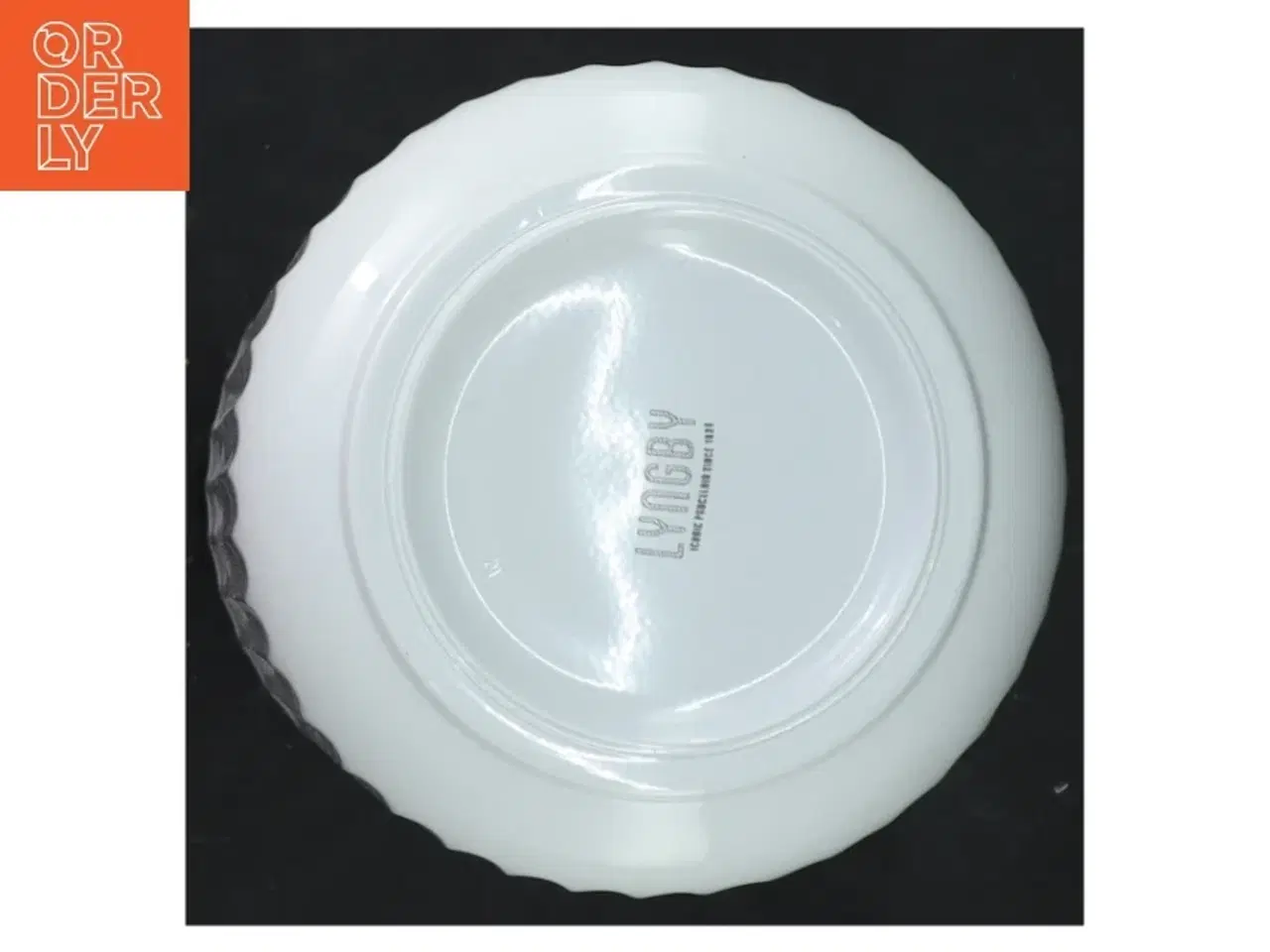 Billede 4 - Hvid porcelænsvase fra Lyngby (str. 20 cm)