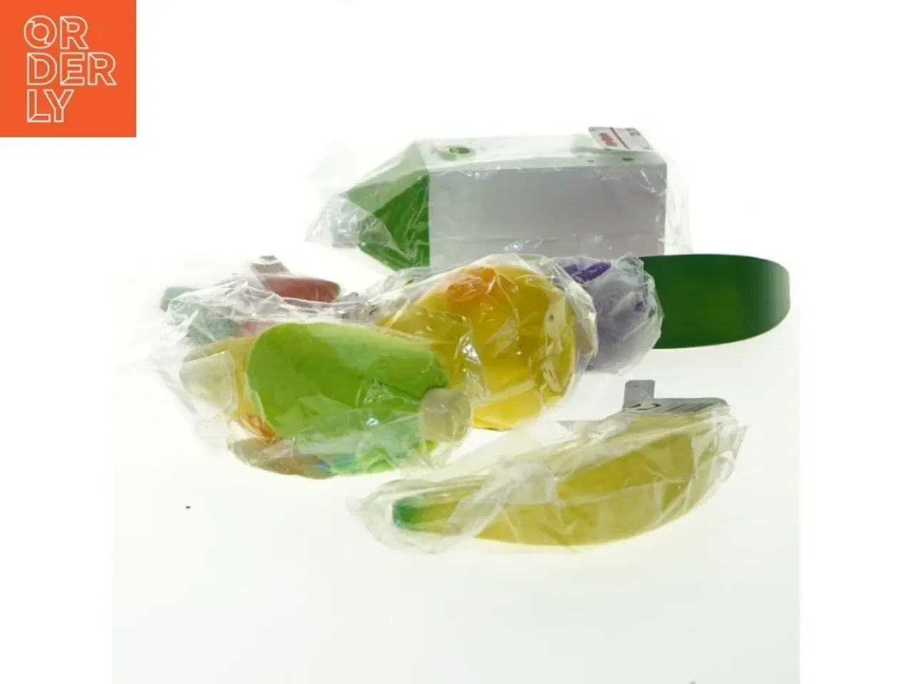 Billede 2 - Kunstige frugter og grøntsager (str. 13x5 cm)