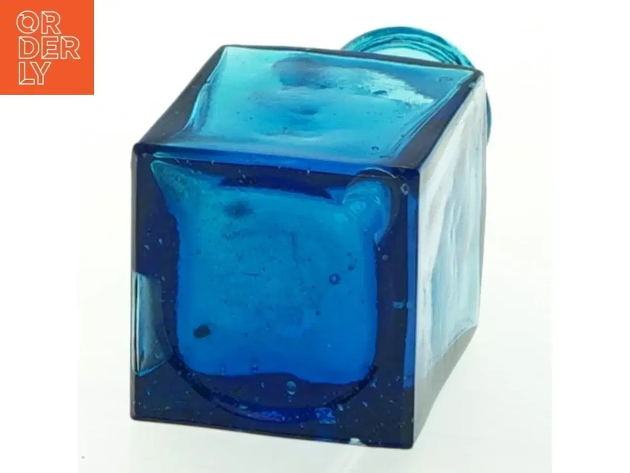 Billede 3 - Blå glasvase (str. 10,5x4,5 cm)