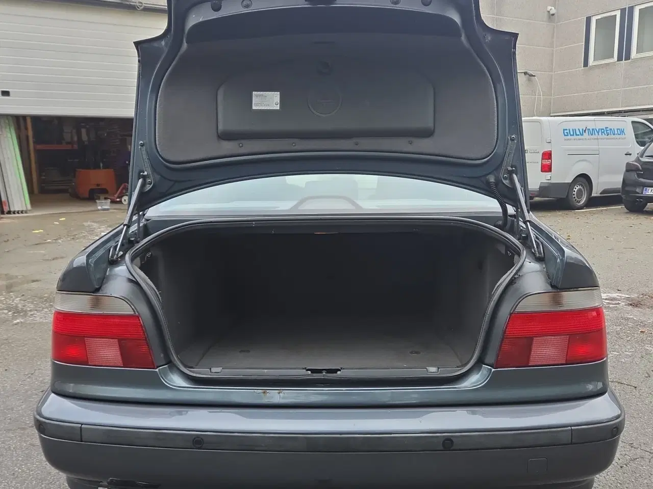 Billede 17 - BMW 528i 2,8 Steptr.