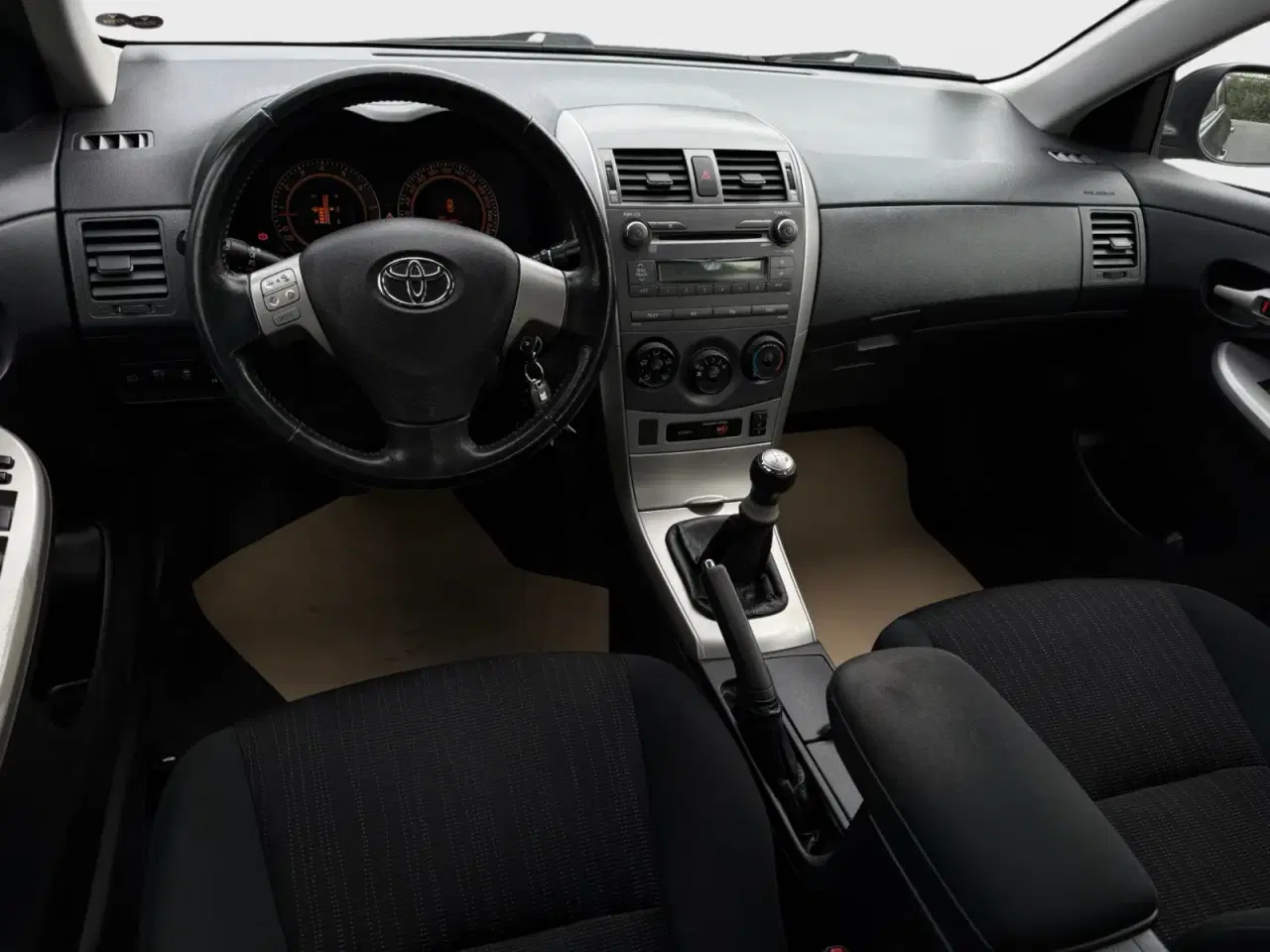 Billede 5 - Toyota Corolla 1,6 Luna