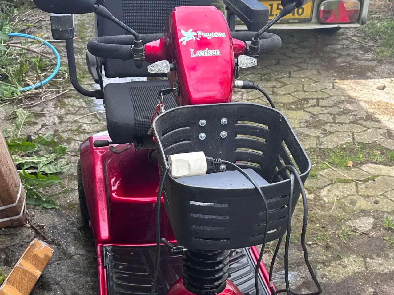 Billede 6 - Rød pegasus og sort Foldbar el-scooter model SCOTE