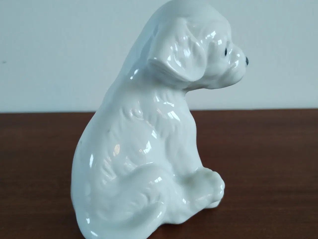 Billede 2 - Flot lille porcelænshund