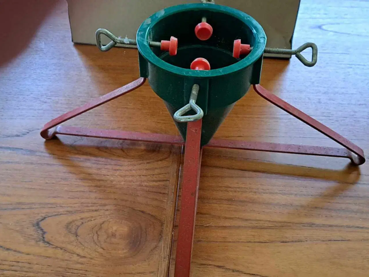 Billede 1 - Juletræs fod metal/plast