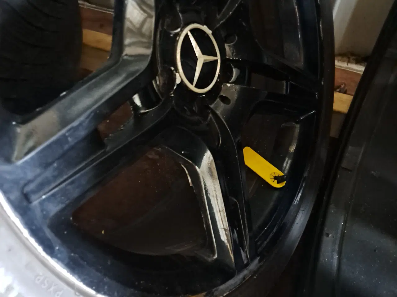 Billede 2 - 19 " alufælge med sommerdæk til Mercedes E