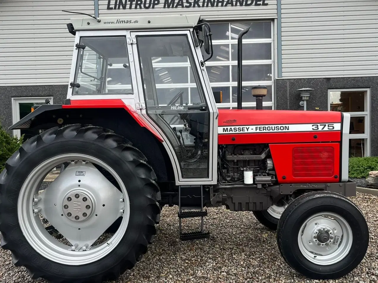 Billede 16 - Massey Ferguson 375 DEN ER SOM NY! Hi-Line model med fyldt servicebog og time garanti på.