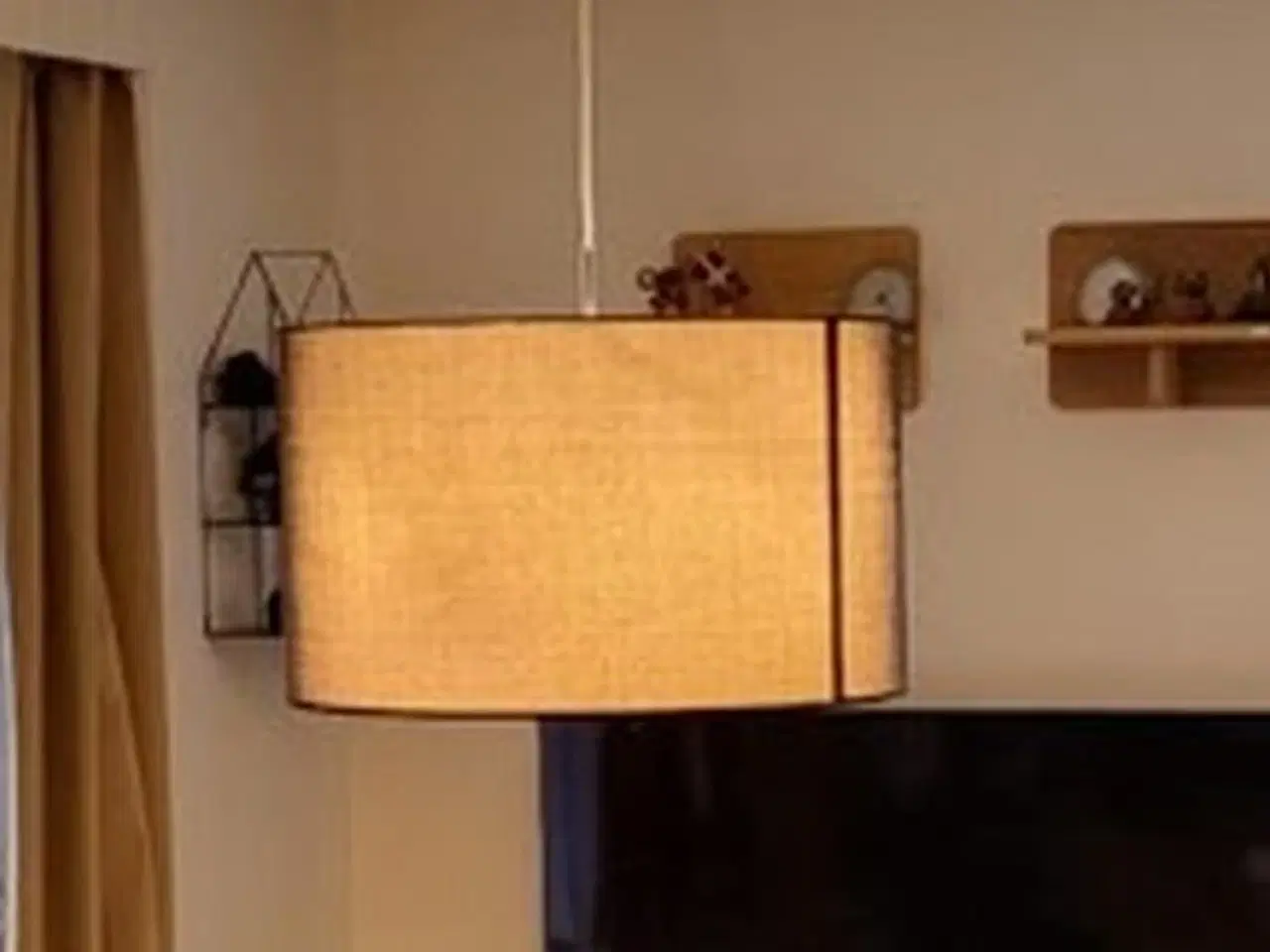 Billede 3 - loftlampe med stofskærm