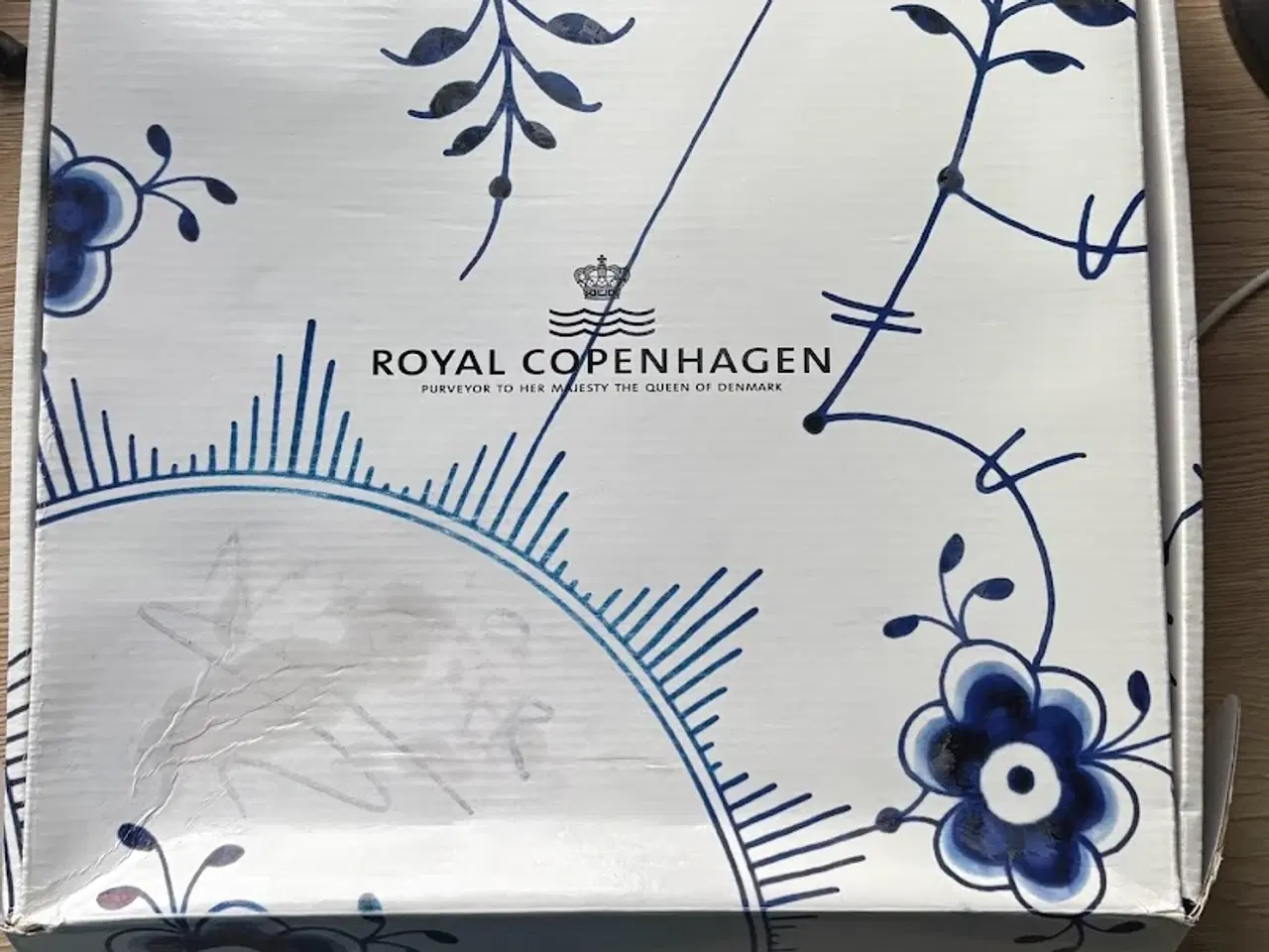 Billede 3 - Blå mega riflet serveringssæt - 4 dele