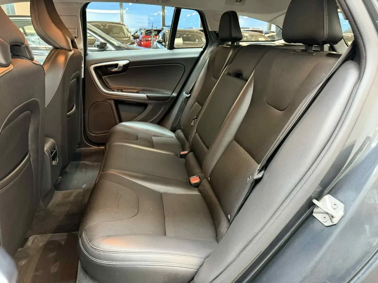 Billede 14 - Volvo V60 2,0 D4 190 Momentum aut.