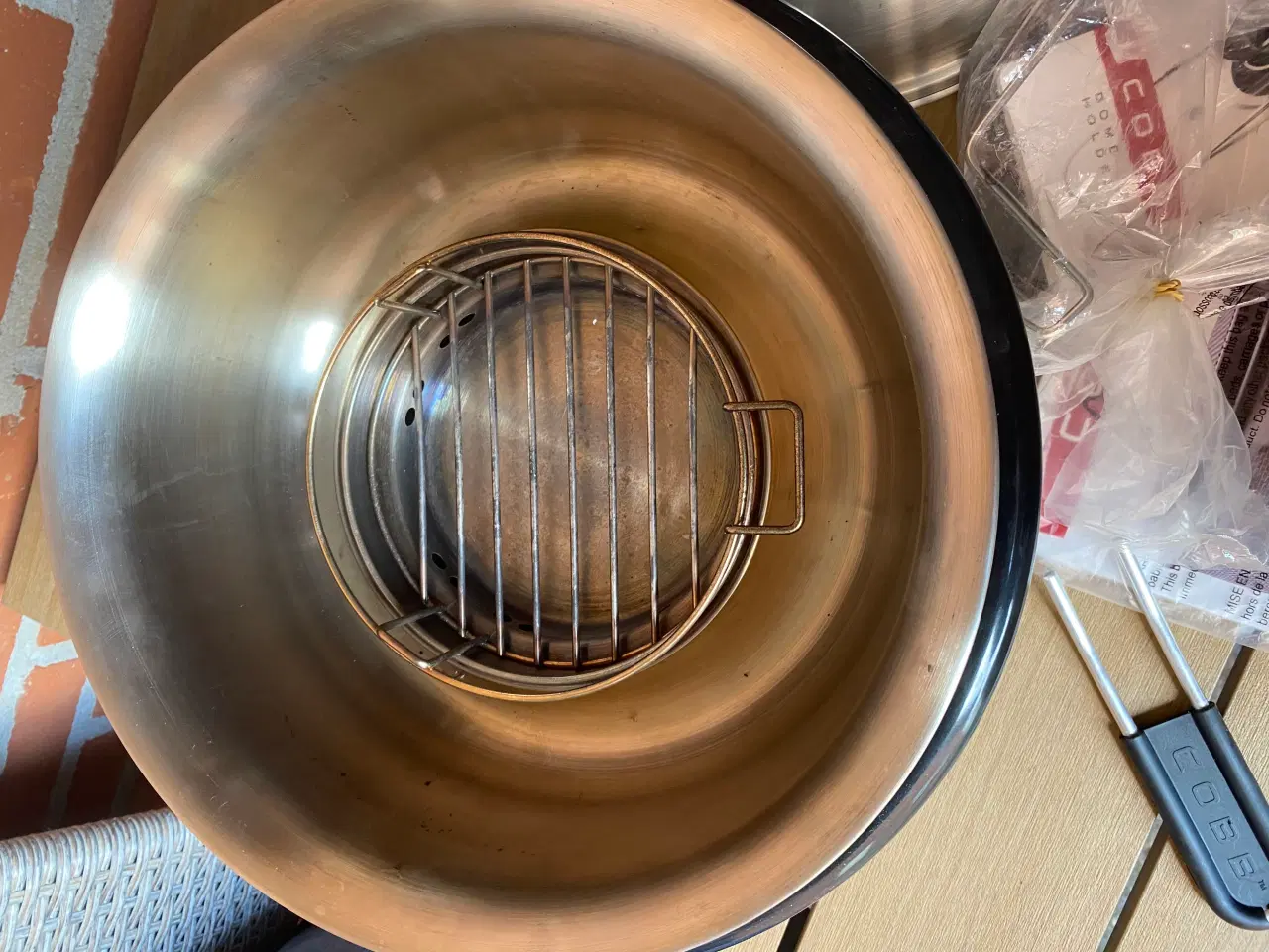Billede 4 - Cobb Easy- To-Go gril med briketter og tasker