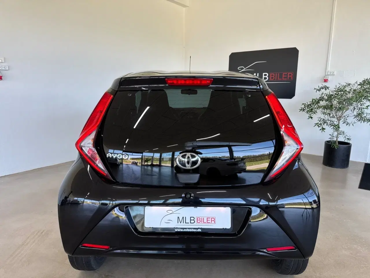 Billede 5 - Toyota Aygo 1,0 VVT-i x-black