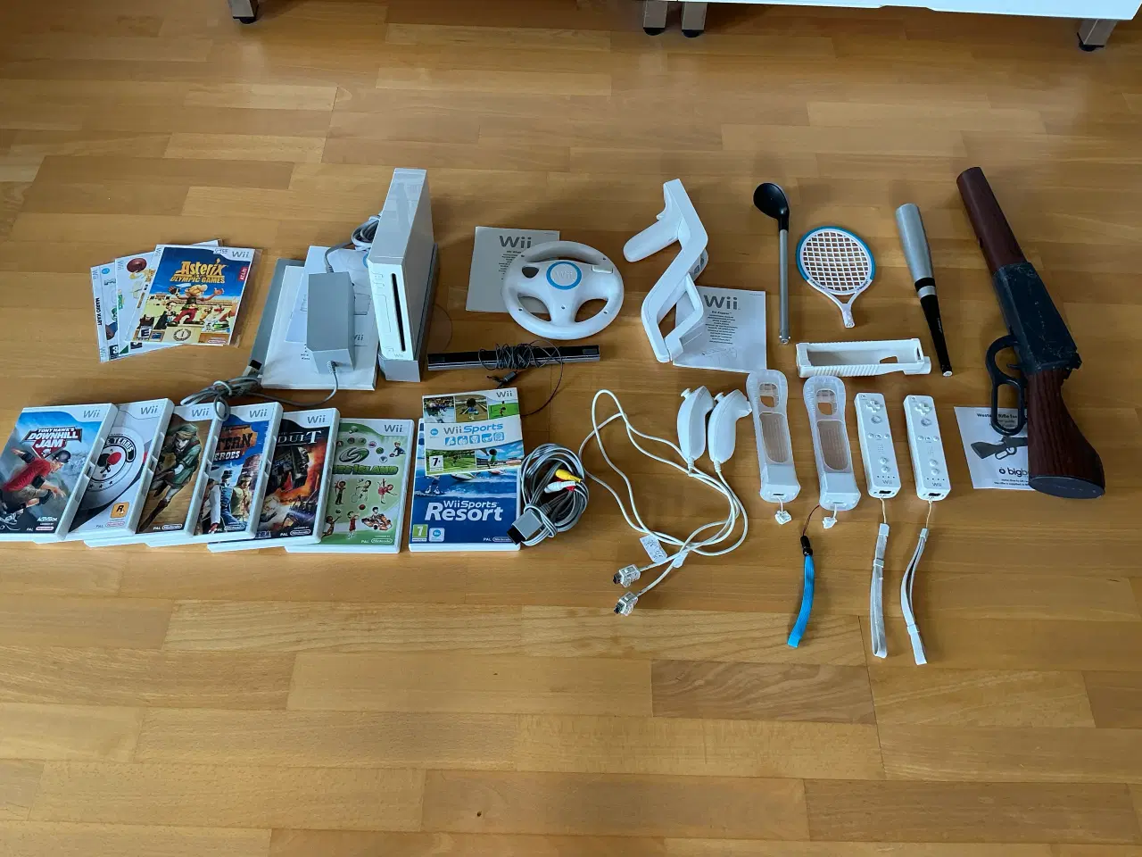 Billede 1 - Stort Nintendo Wii sæt med mange spil