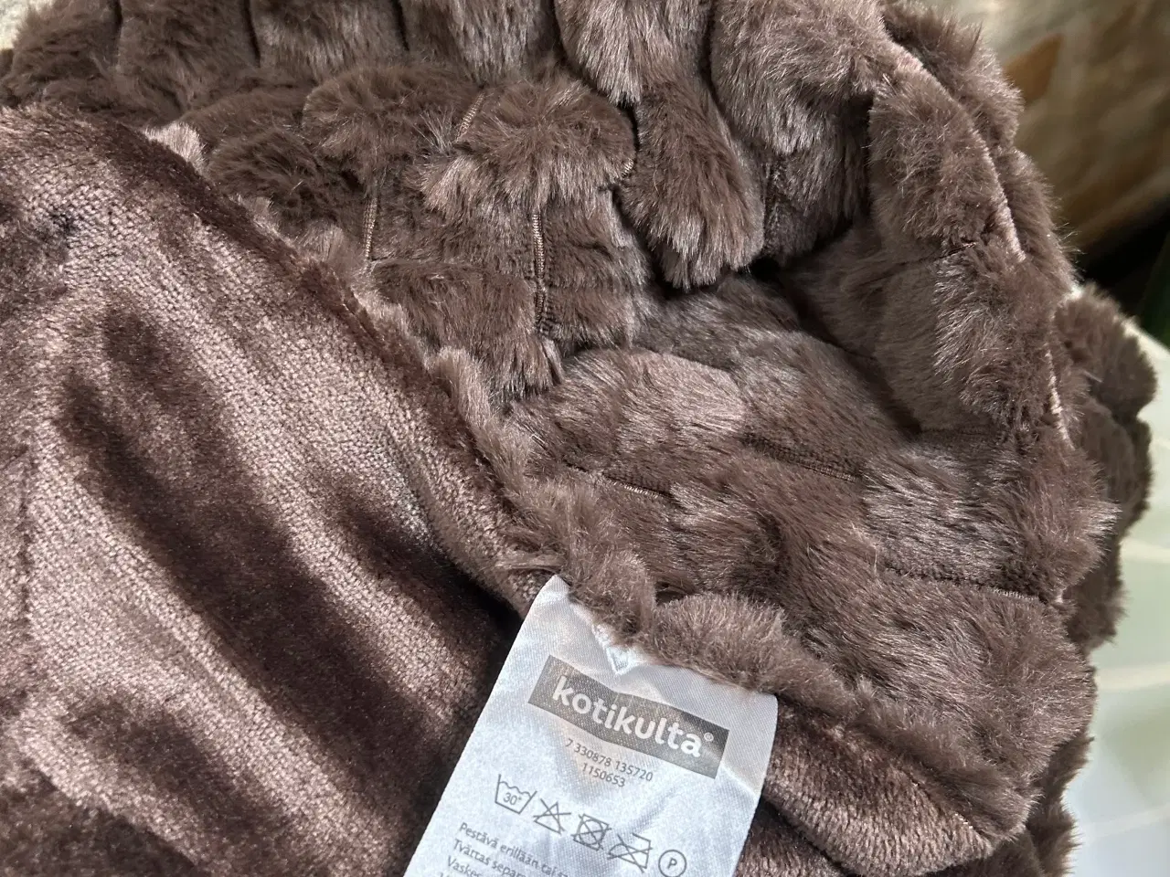 Billede 3 - Foux Fur tæppe