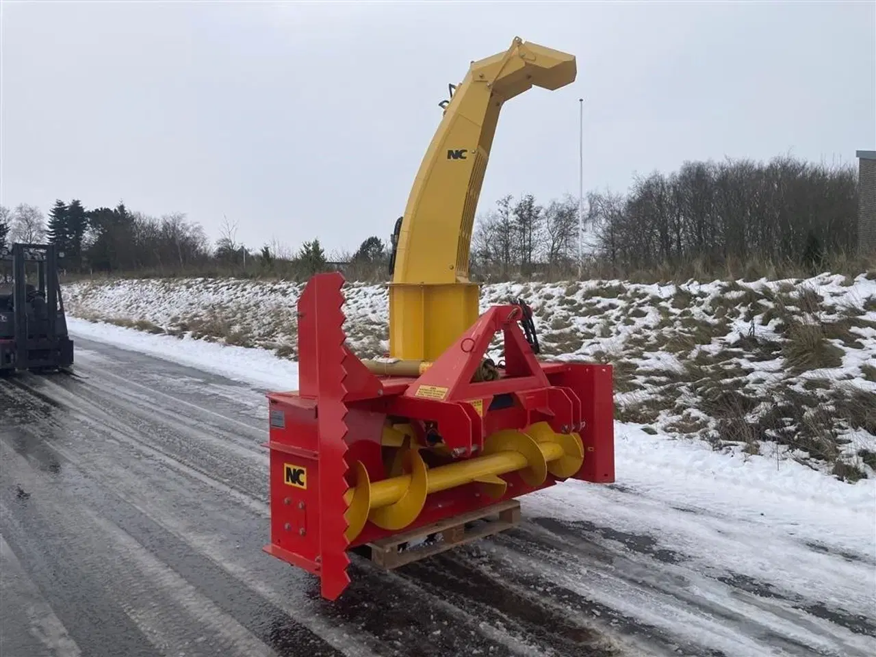 Billede 3 - NC NC PRO 25 Kan både frontmonteres og bagmonteres