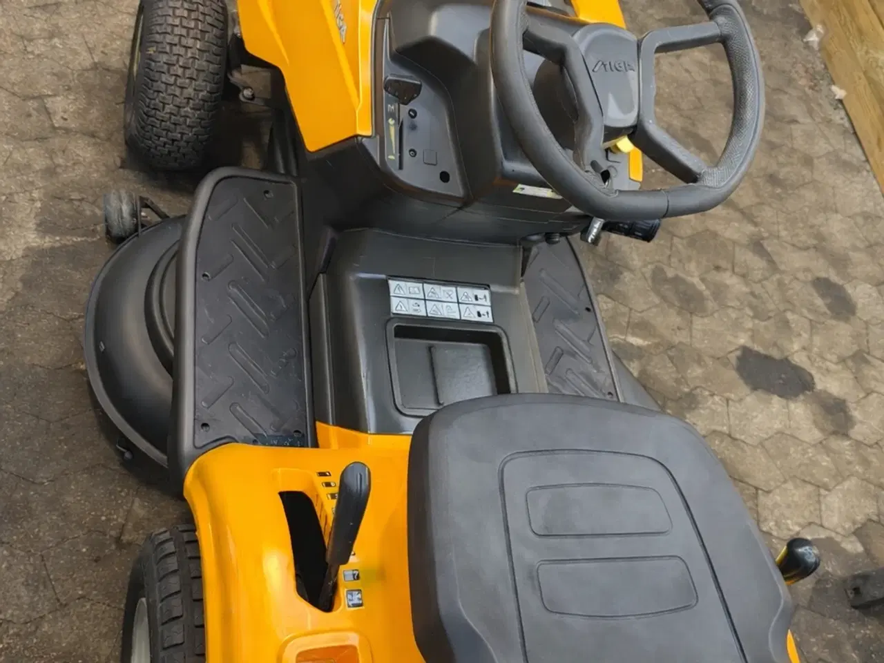 Billede 2 - Stiga Tornado havetraktor