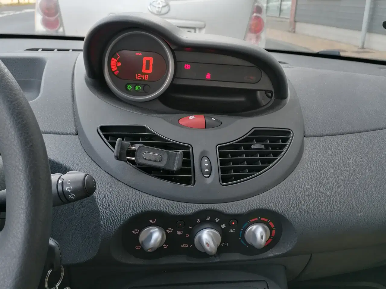 Billede 5 - Sælger min super velholdte Renault Twingo fra 2011