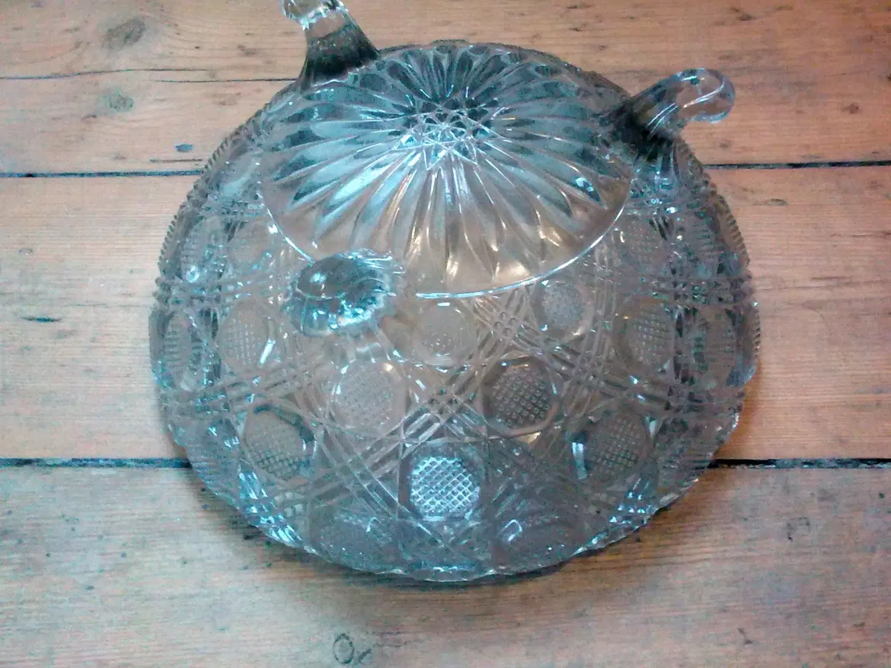 Billede 4 - Glasskål på tre fødder 1924 Fyens glas mønster