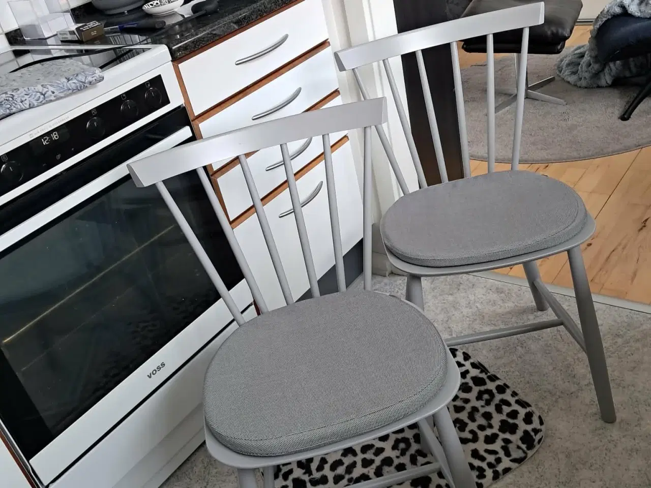 Billede 1 - FDB spisebords stole med originale hynder 