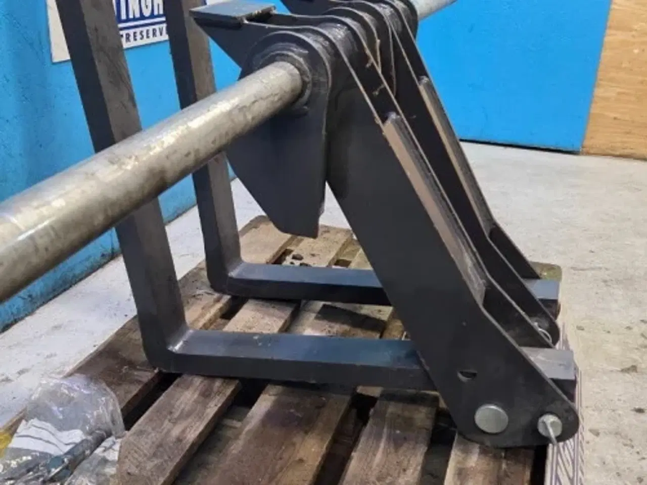 Billede 19 - New Holland B115C Pallegafler Kit 87310367