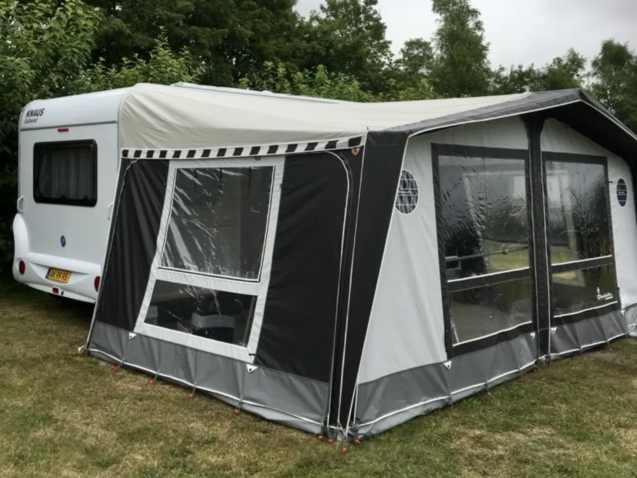 Billede 8 - Campingvogn Knaus Südwind 450 FU 