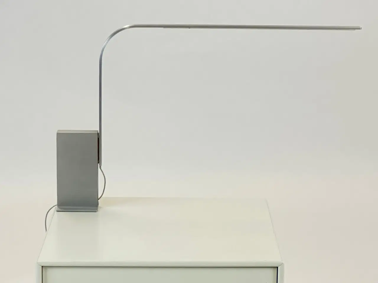 Billede 3 - Pablo Designs | LIM Bordlampe