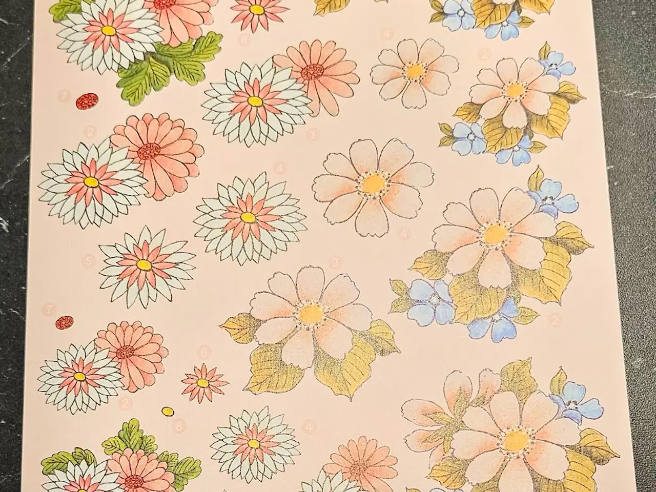 Billede 3 - 9 stk. 3D Klippeark med flotte blomster