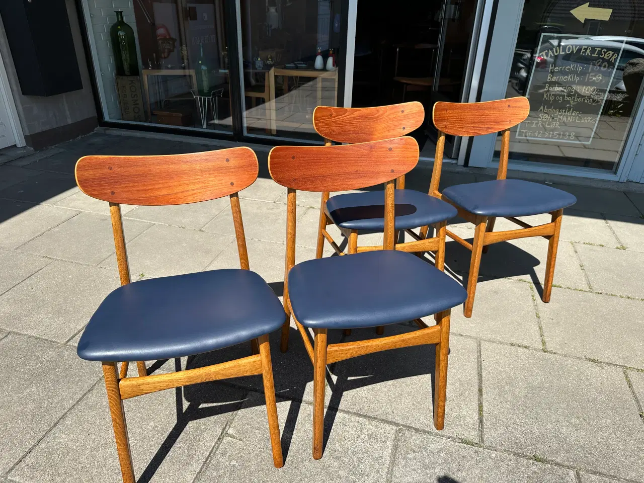 Billede 3 - 4 stk. nyrestaurerede retro spisebordsstole 