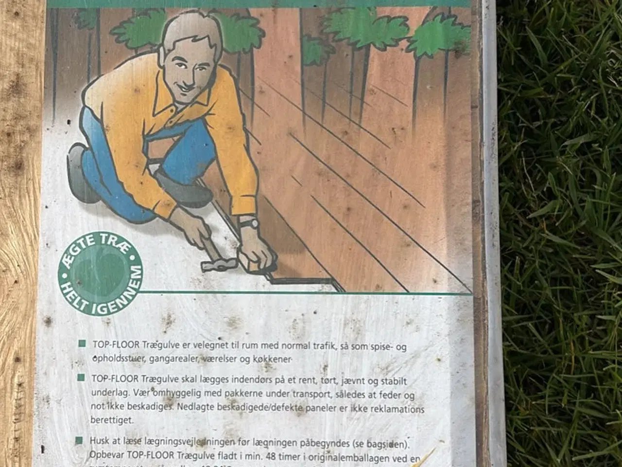 Billede 1 - Lyst klik trægulv, ukendt antal m2