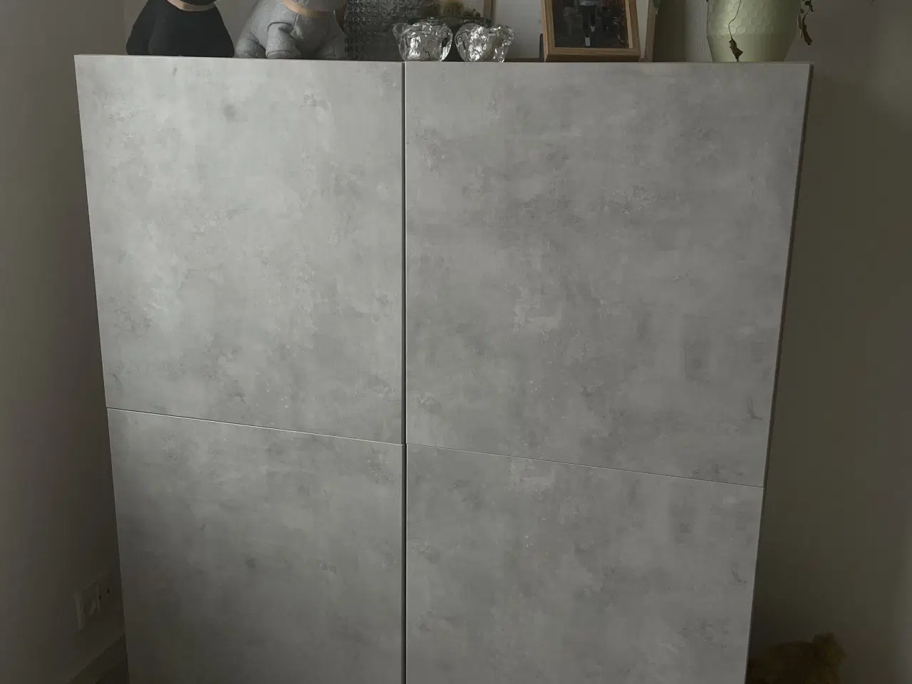 Billede 1 - Grå opbevaringsplads med 4 rum