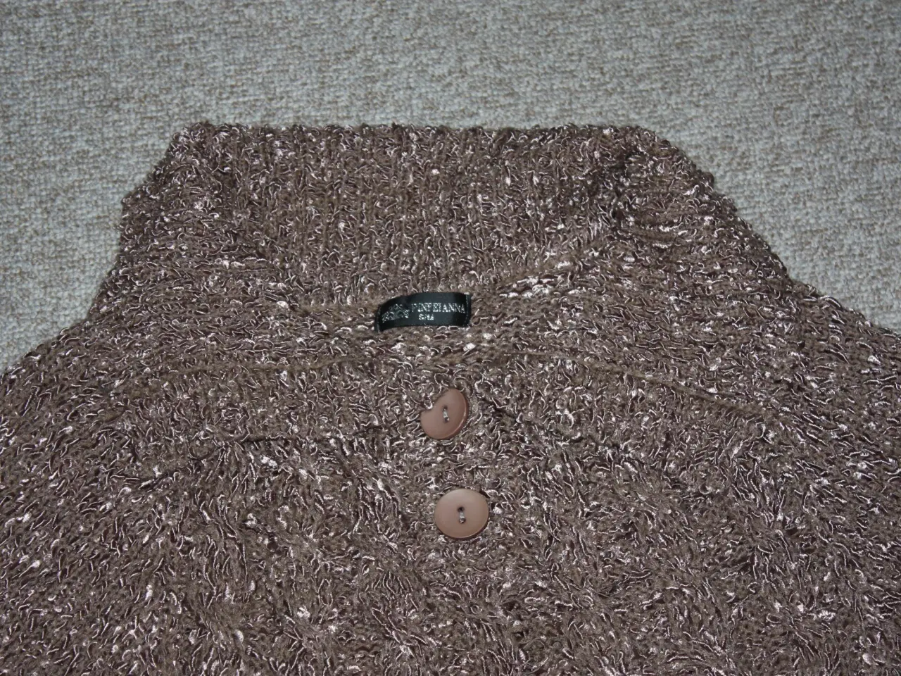 Billede 4 - Pinfelanna bluse str.M med pels 65% acryl 35% wool
