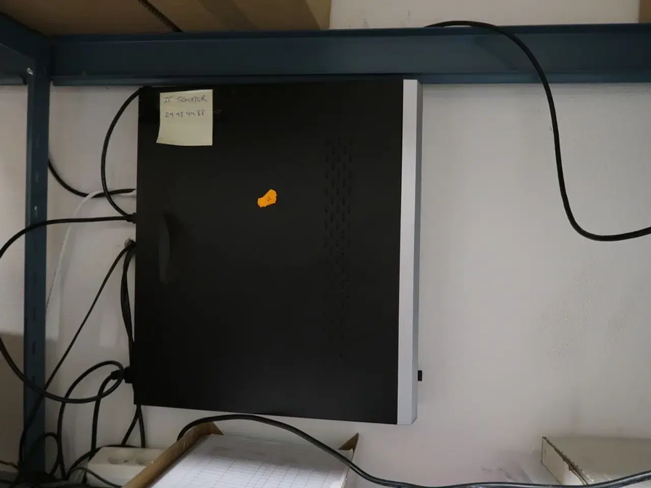 Billede 4 - Computer INTEL DC53427HYE samt harddisk HIKVISION