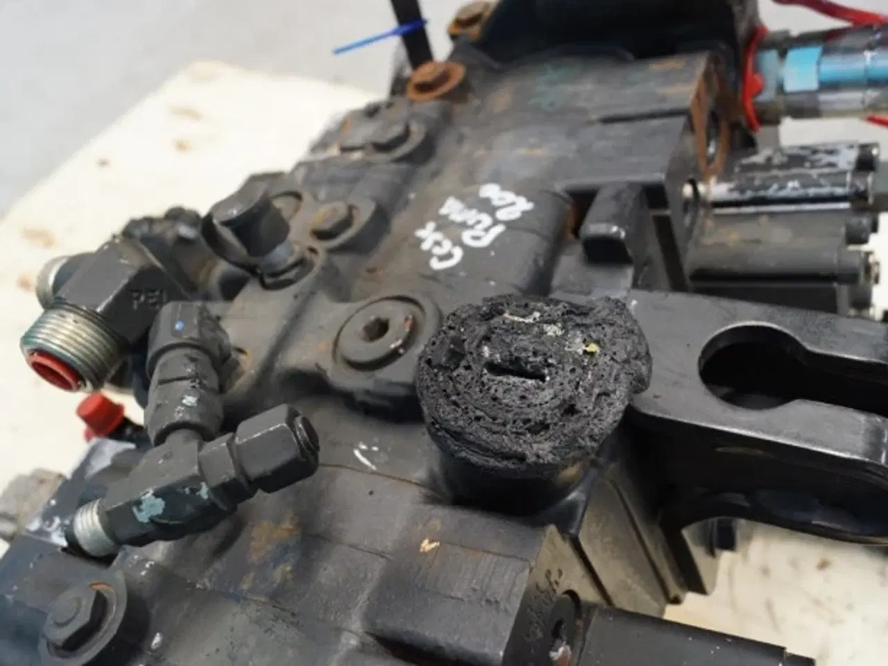 Billede 18 - Case Puma 200CVX Fjernudtagsventiler 51458477