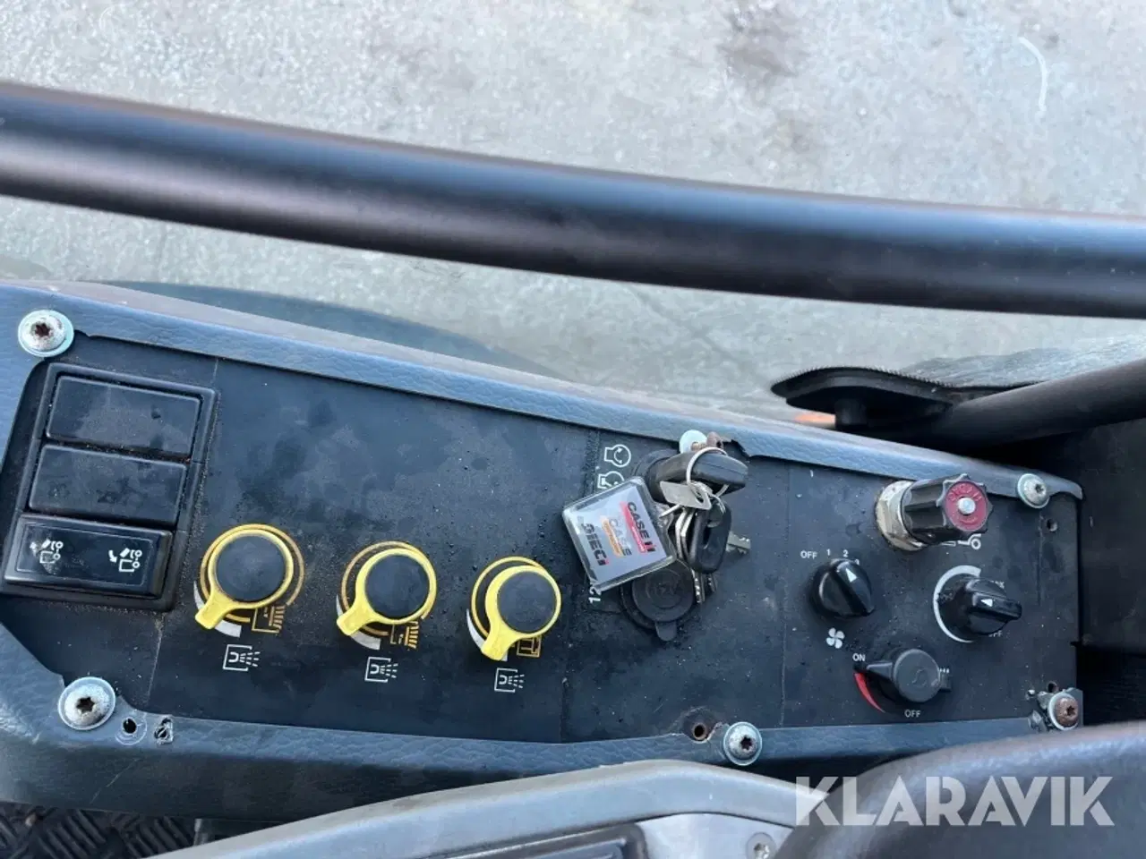 Billede 9 - Redskabsbærer Kärcher MIC 42 med redskaber